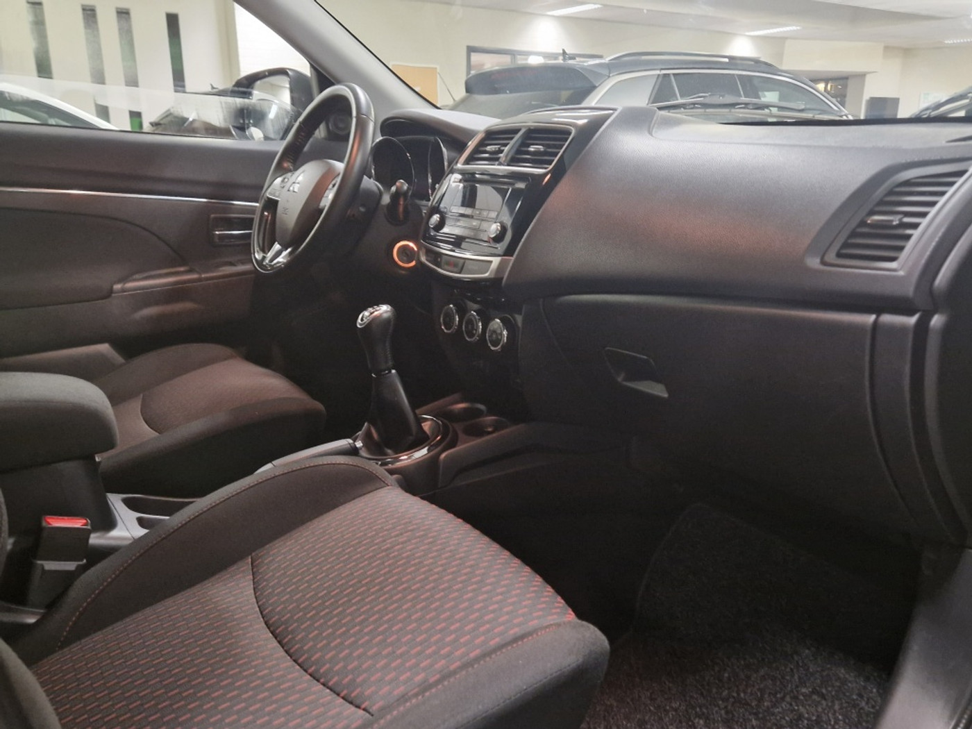 Foto van Mitsubishi Mitsubishi Asx