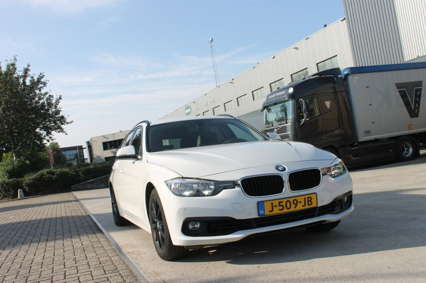 Foto van BMW 318i