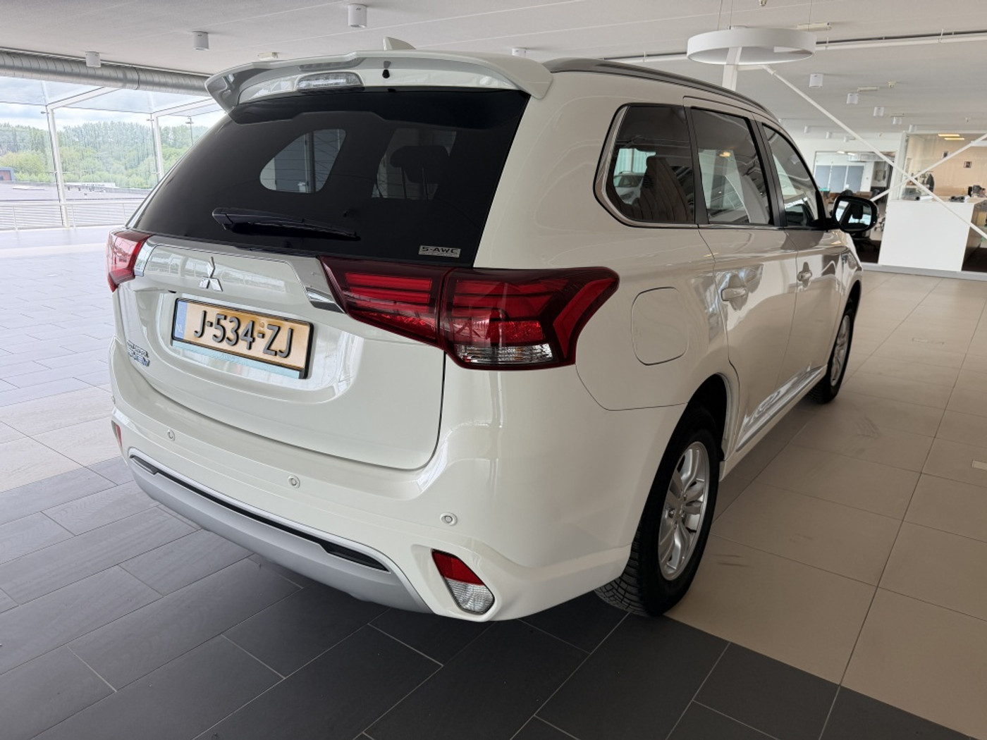 Foto van Mitsubishi Mitsubishi Outlander