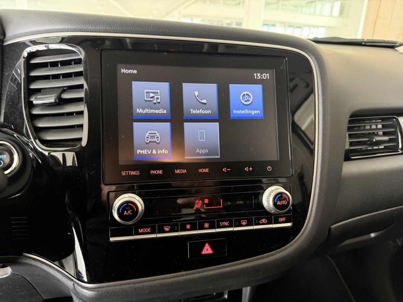 Foto van Mitsubishi Mitsubishi Outlander