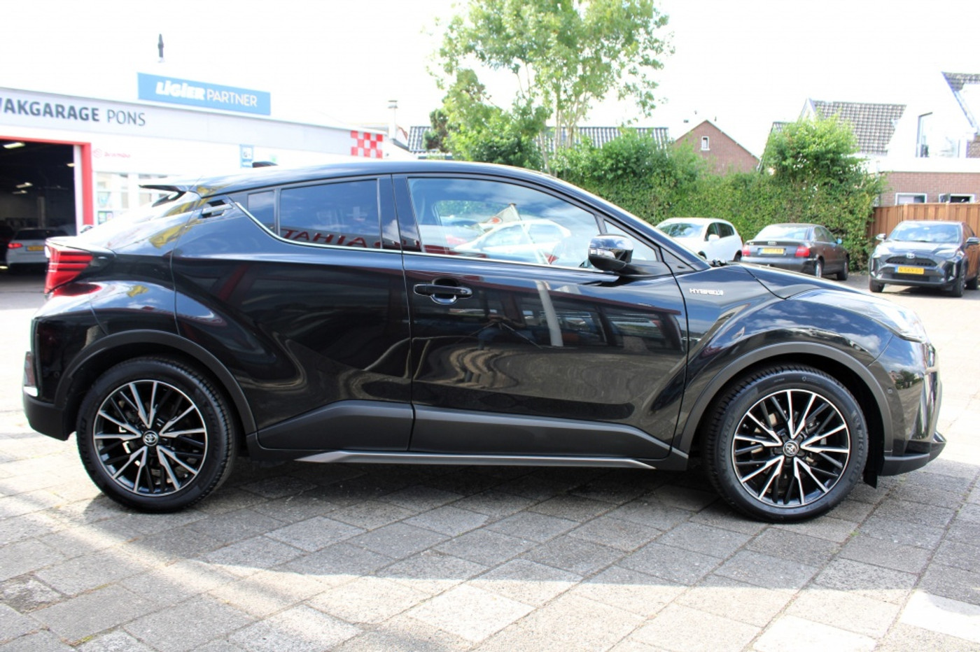 Foto van Toyota C-hr