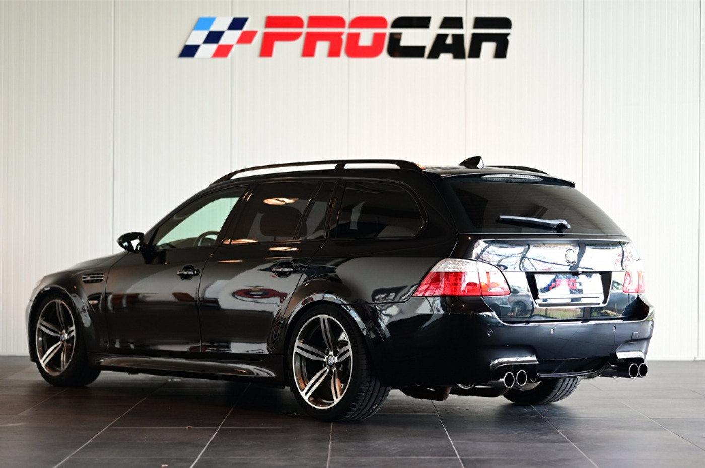 Foto van BMW M5
