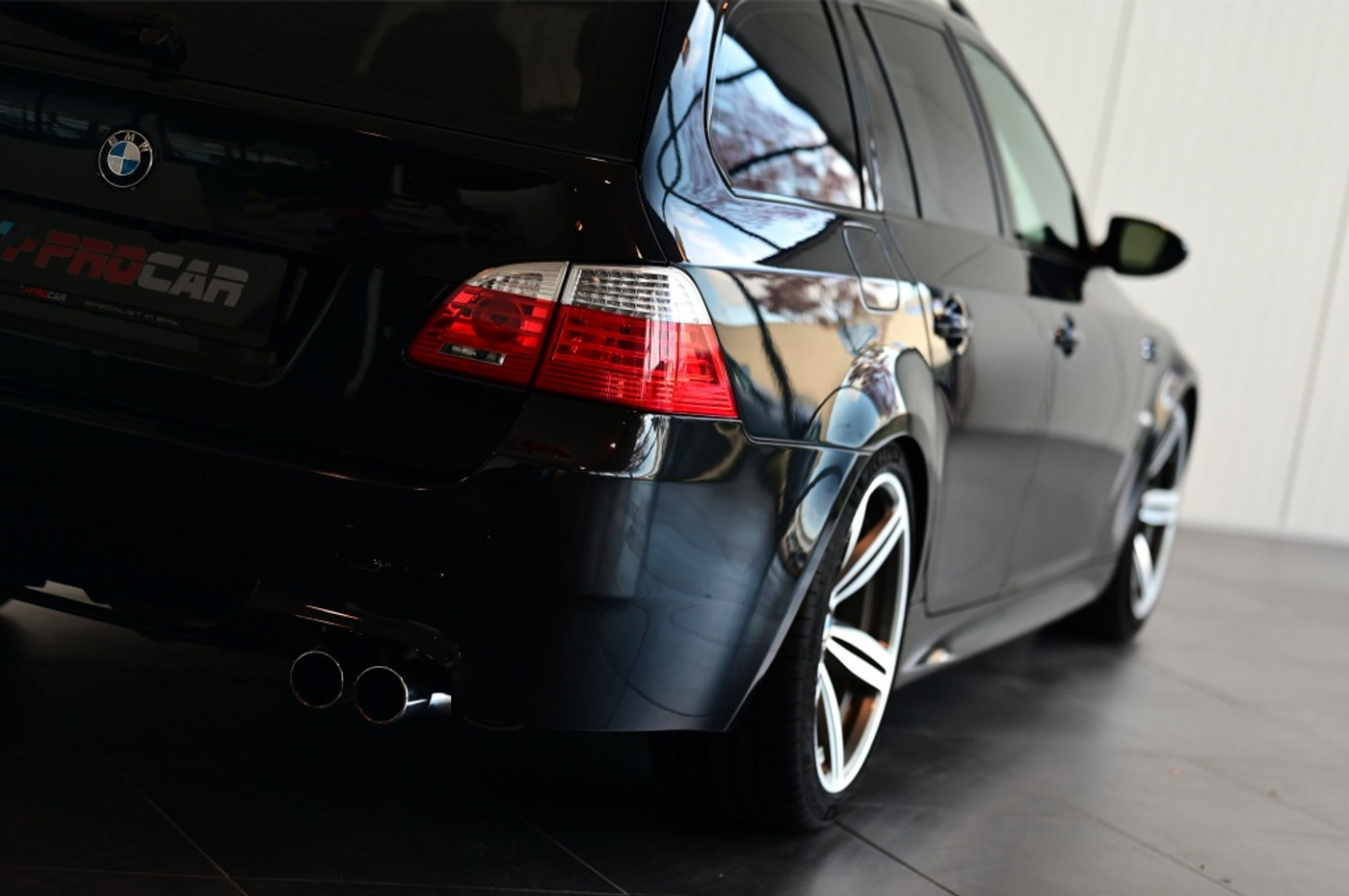 Foto van BMW M5