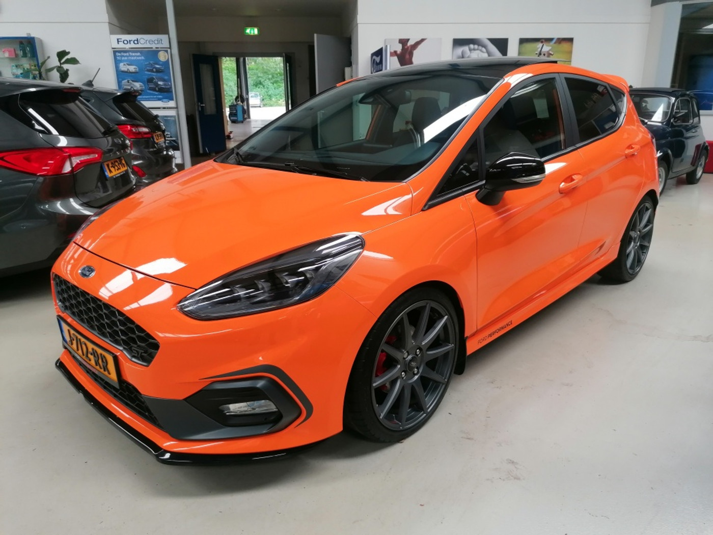 Ford Fiesta 1.5-200pk ST-3 Performance Edition 2020 - voorkant