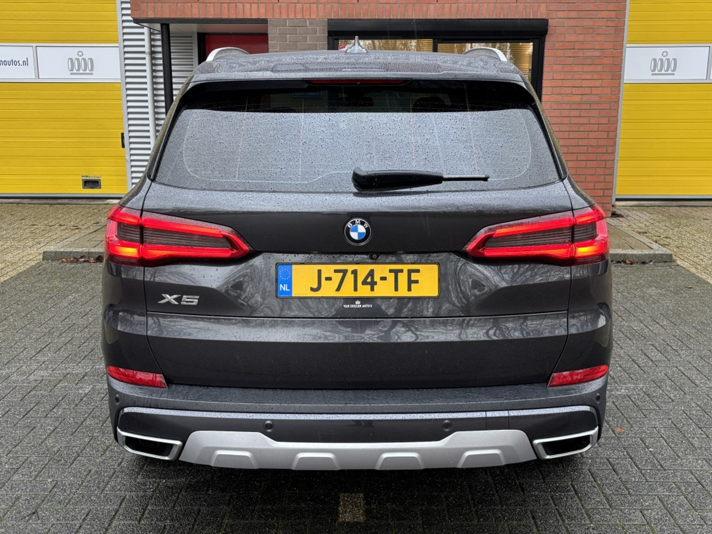 Foto van BMW X5 Xdrive30d