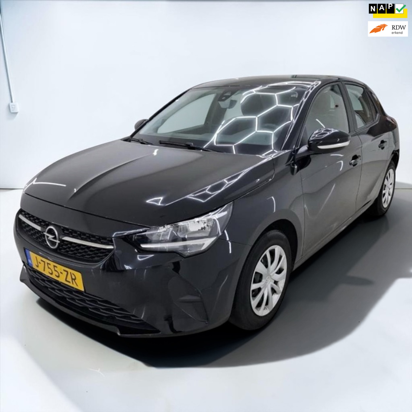 Opel Corsa 1.2 Edition 1e eigenaar dealer onderhouden 2020 - voorkant