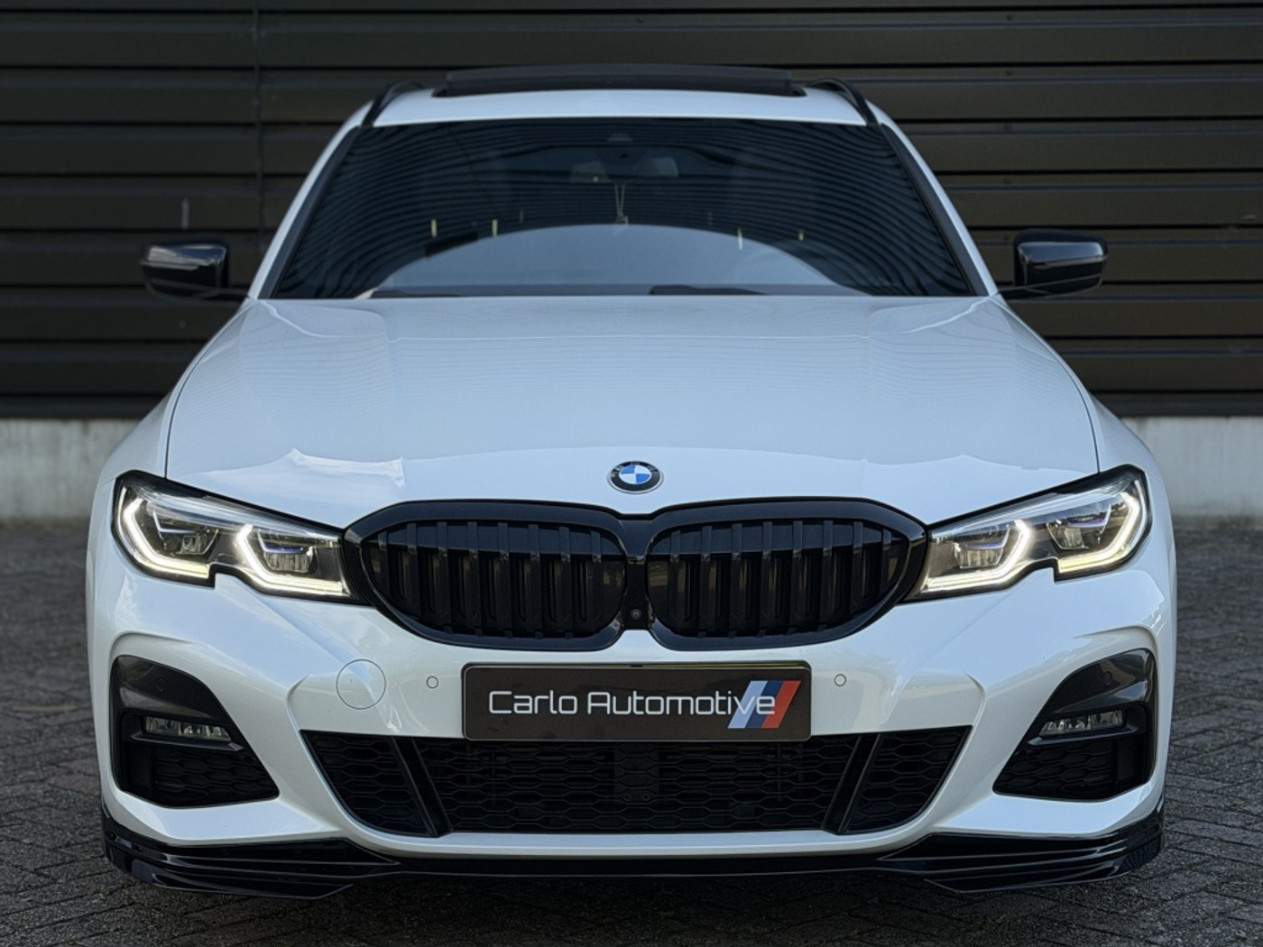 Foto van BMW 318i