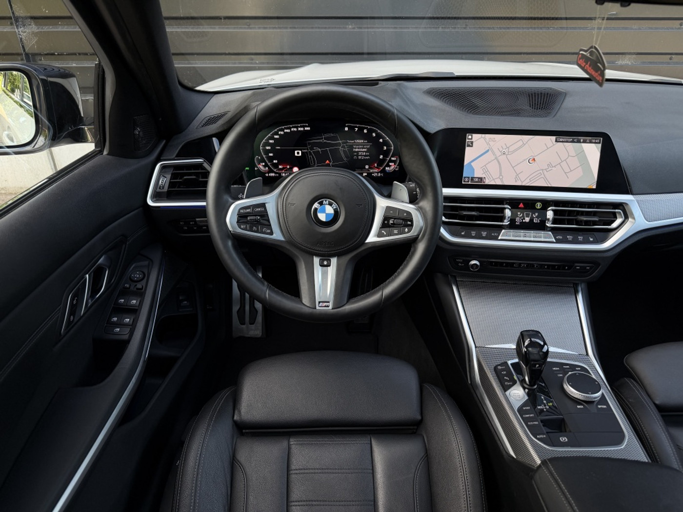 Foto van BMW 318i