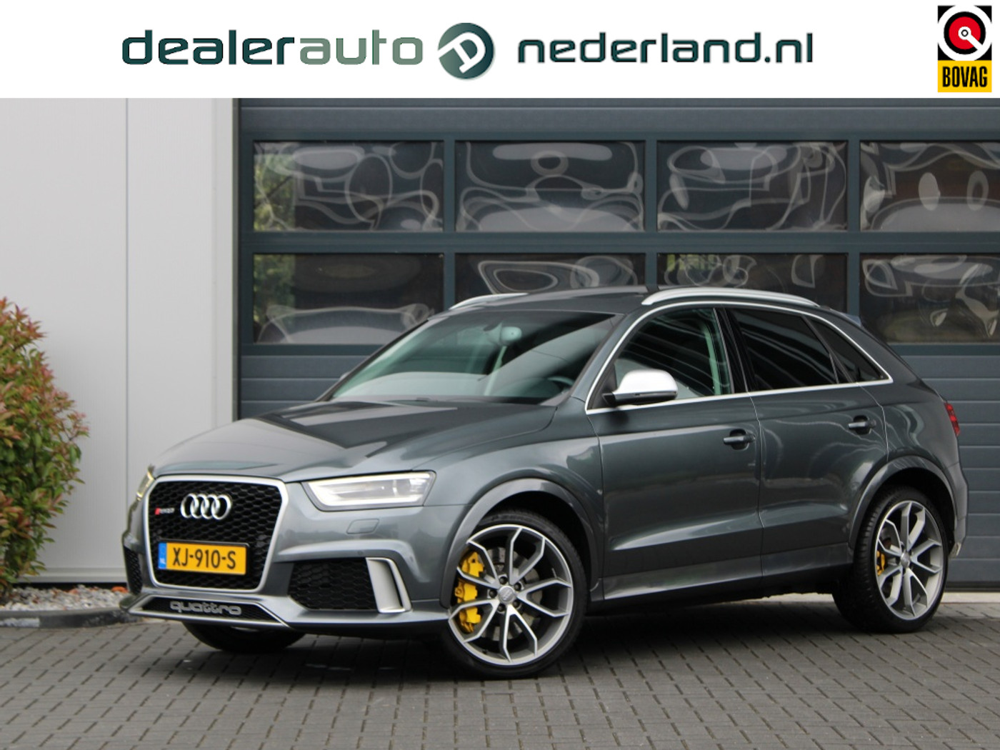 Audi RS Q3 2.5 TFSI Quattro | Navi | Panorama-dak | Cruise 2014 - voorkant