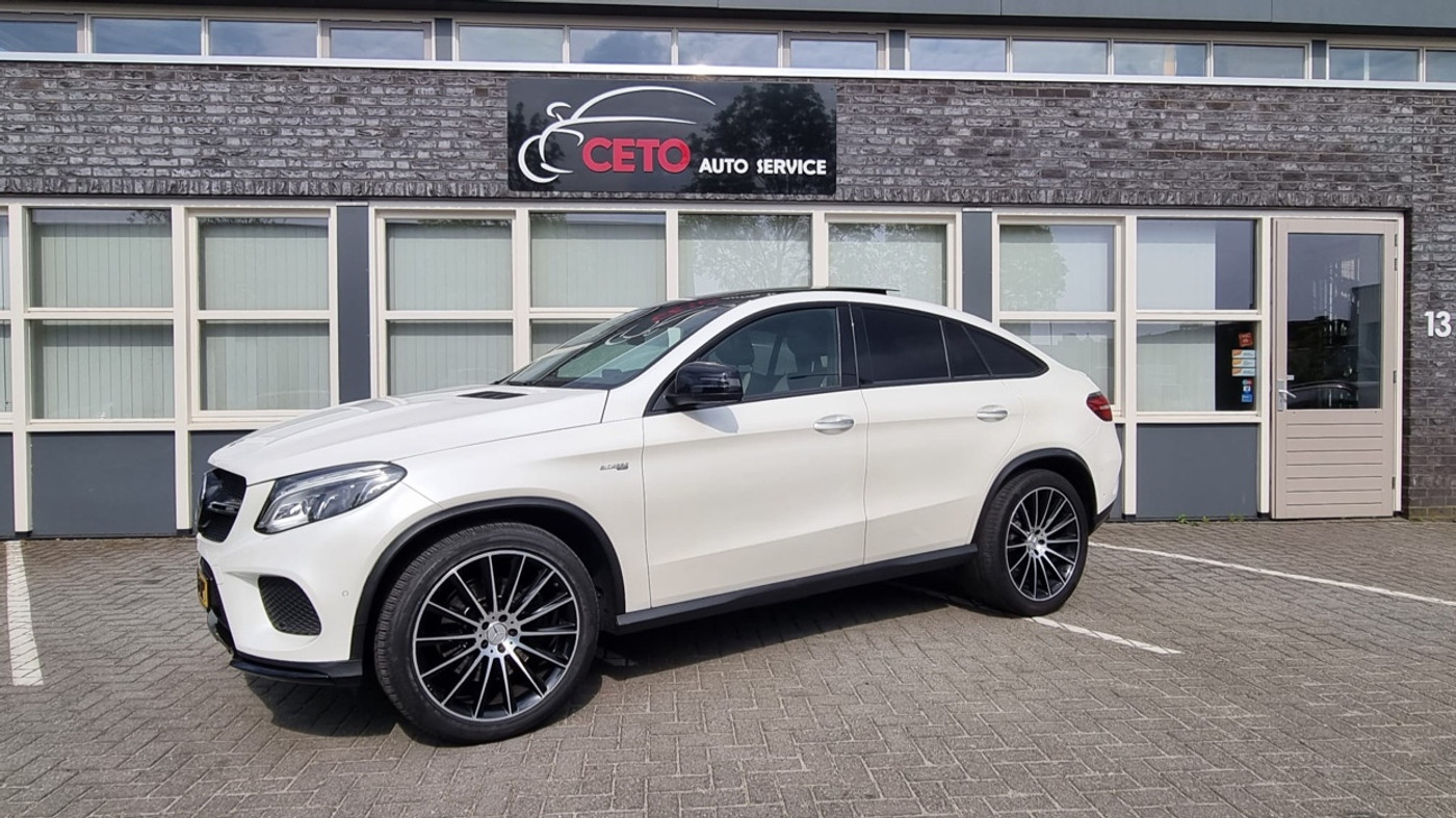 Mercedes-Benz AMG Gle 43 CZAAA544 2017 - voorkant