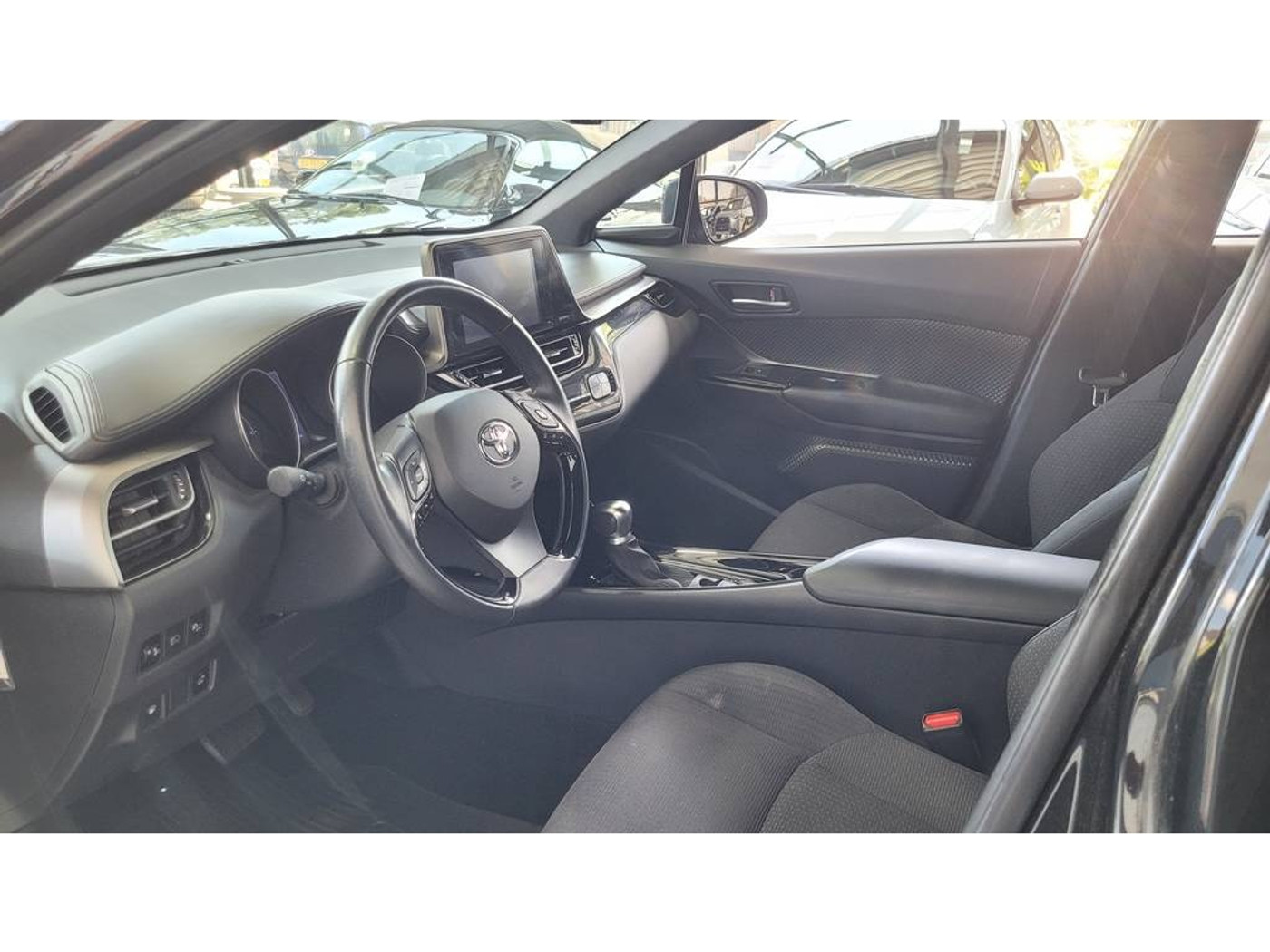 Foto van Toyota Toyota C-hr