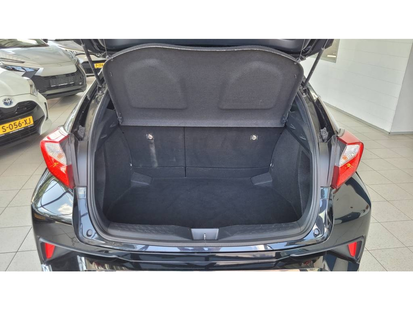 Foto van Toyota Toyota C-hr