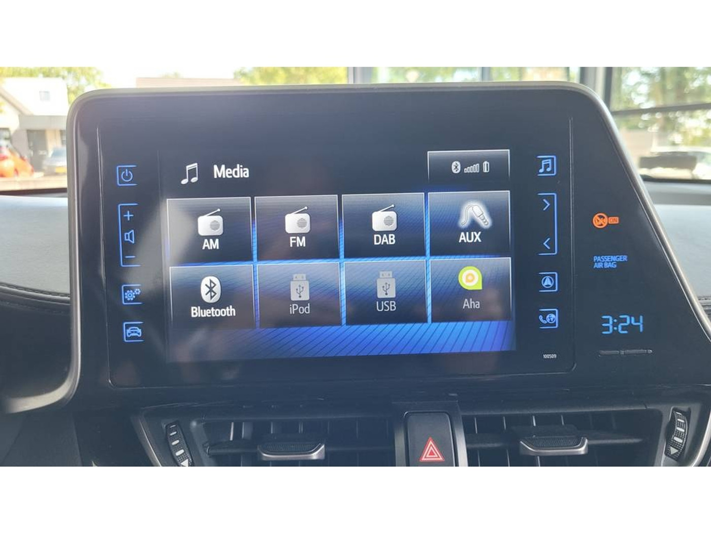 Foto van Toyota Toyota C-hr