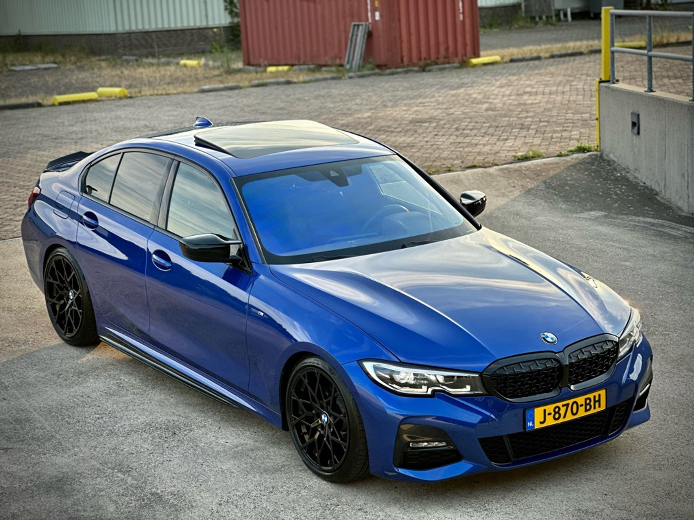 Foto van BMW 320i