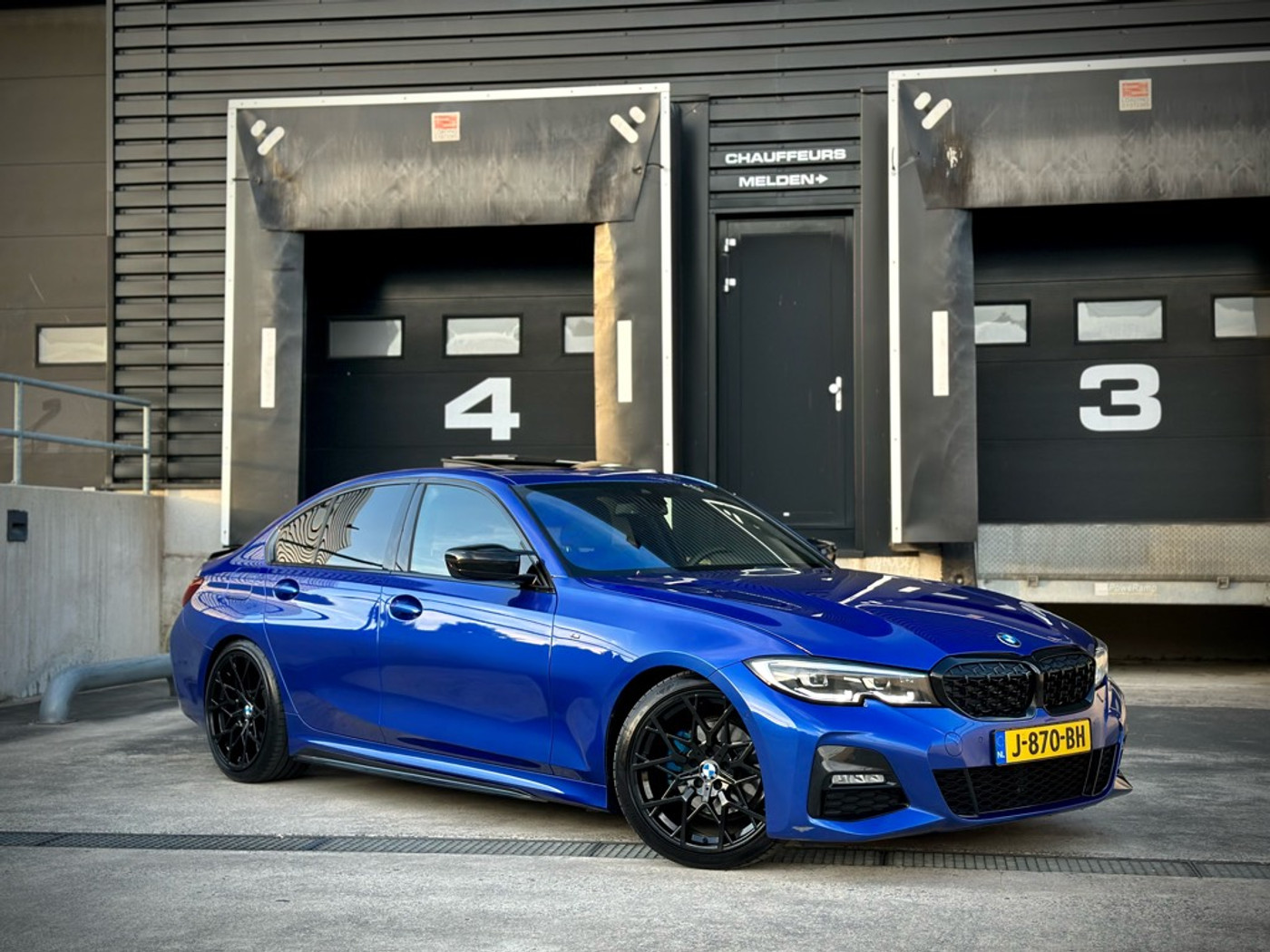 Foto van BMW 320i