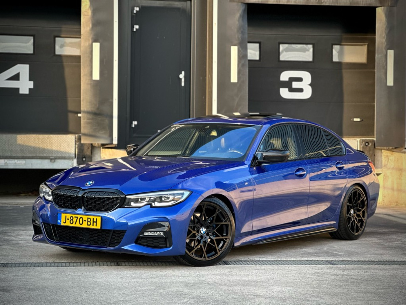 Foto van BMW 320i