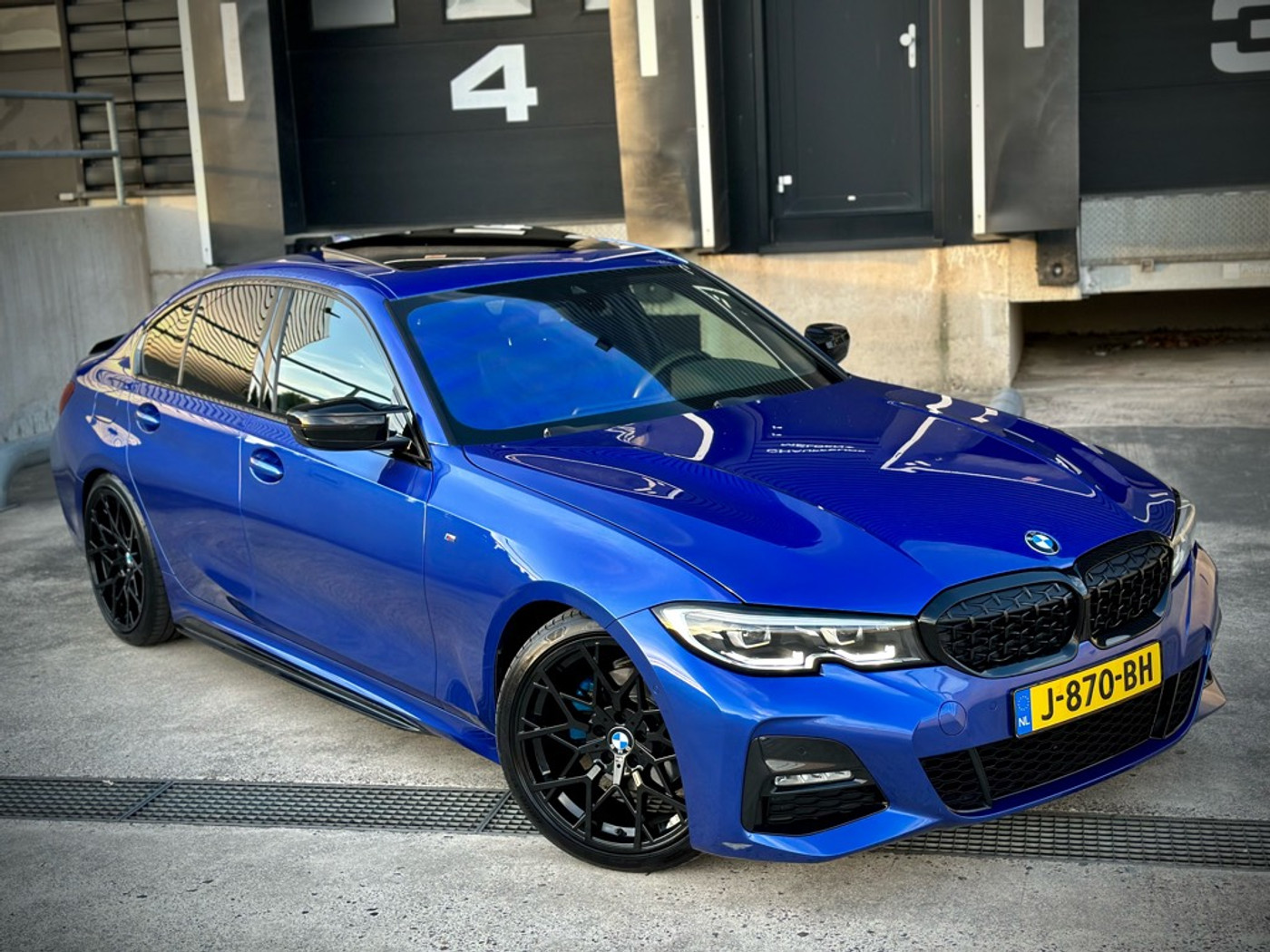 Foto van BMW 320i