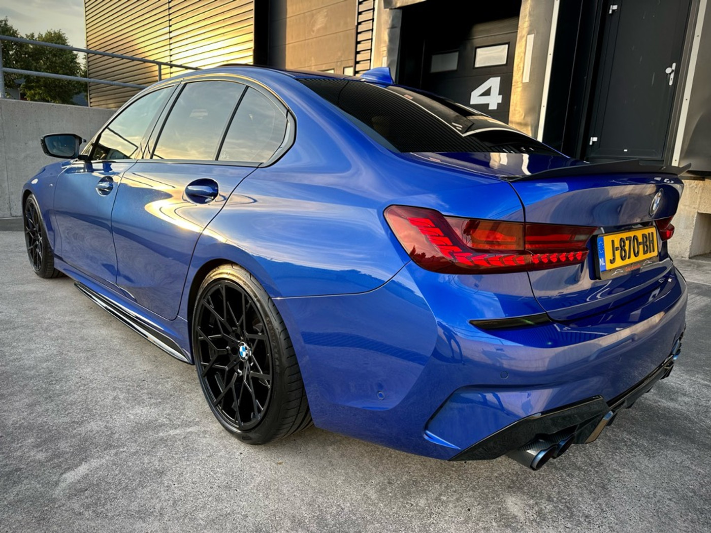 Foto van BMW 320i