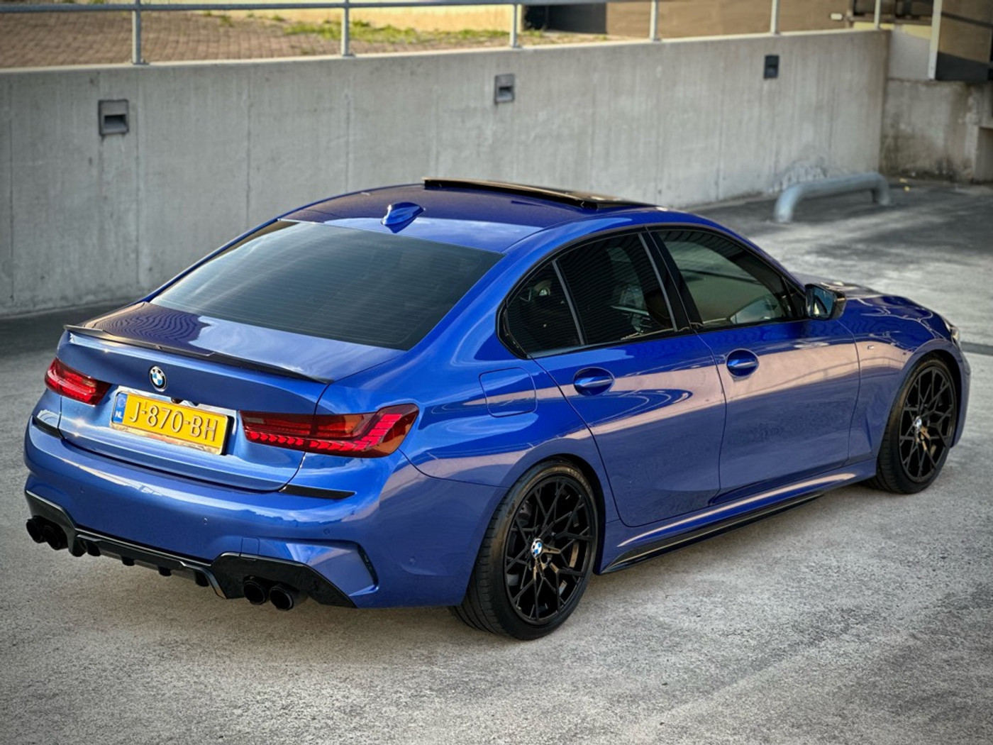 Foto van BMW 320i
