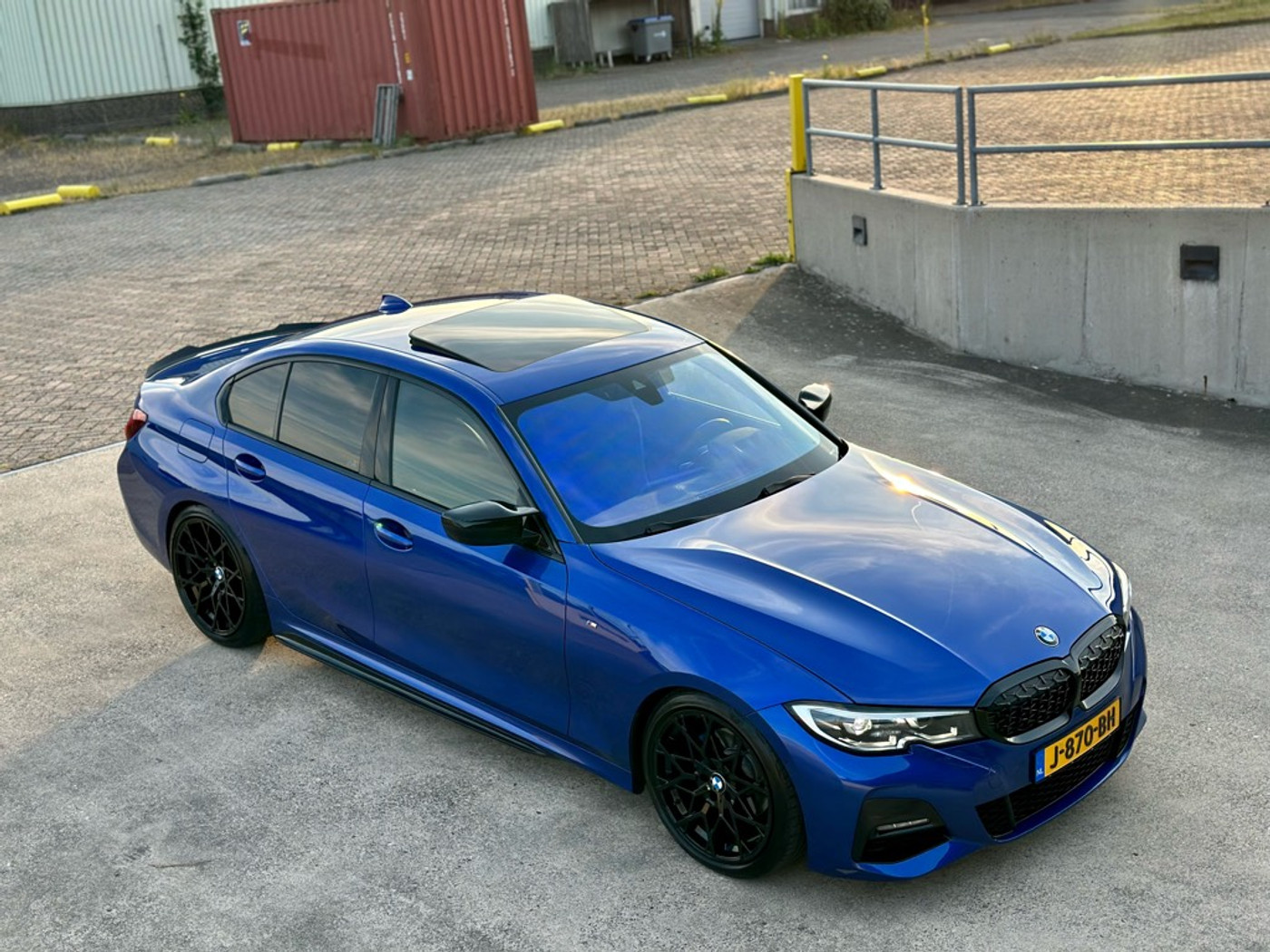 Foto van BMW 320i