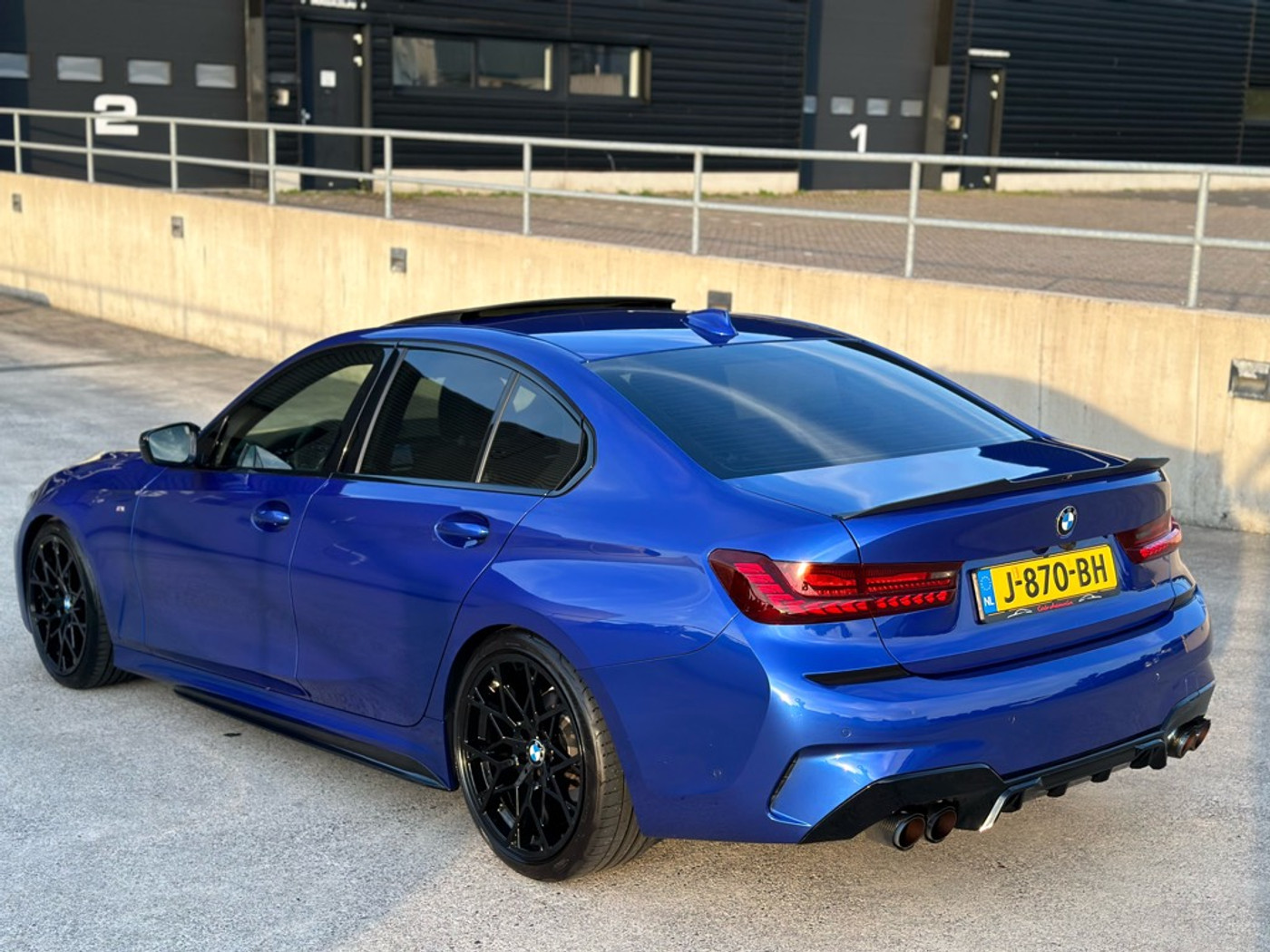 Foto van BMW 320i