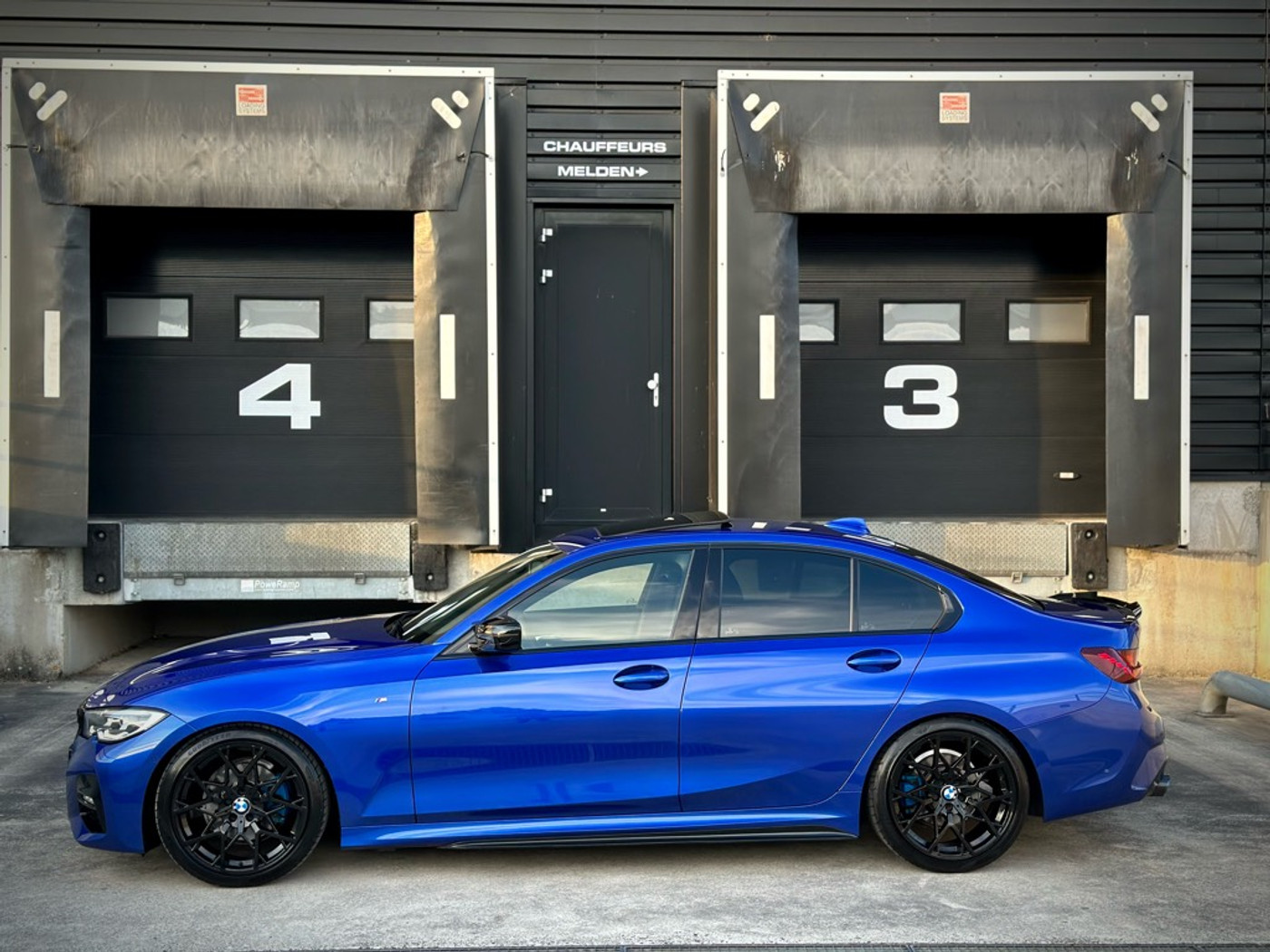 Foto van BMW 320i