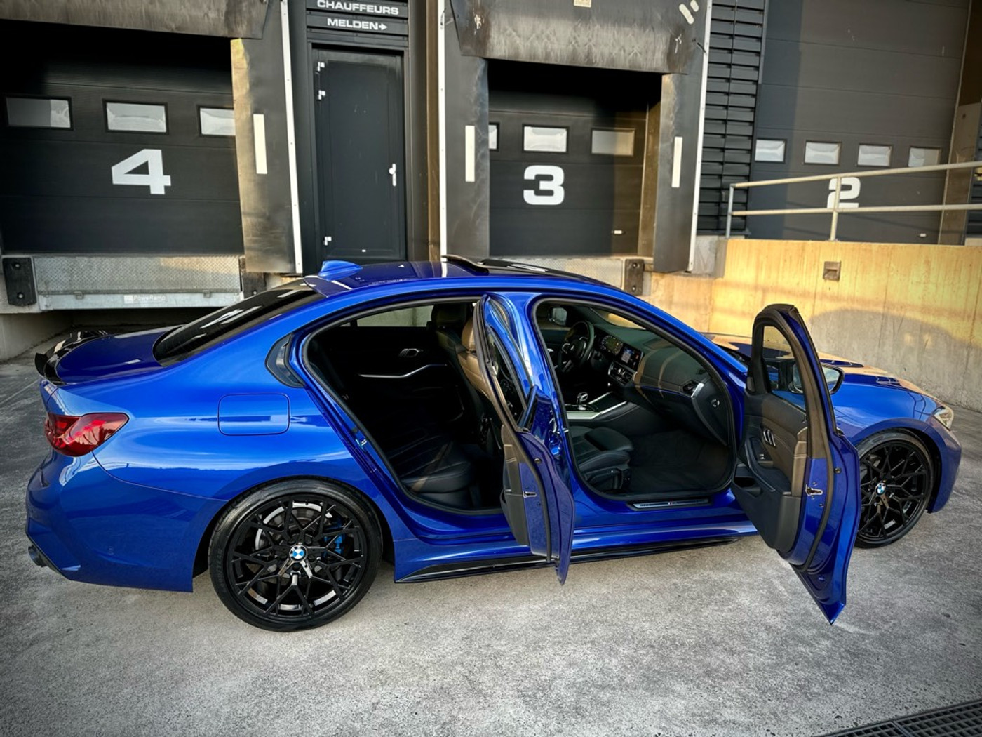 Foto van BMW 320i