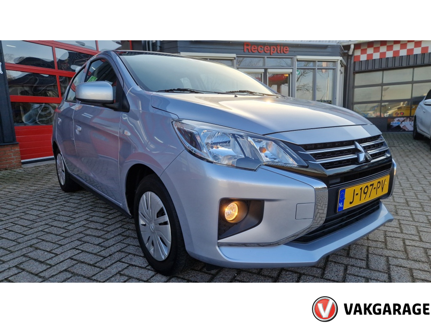 Foto van Mitsubishi Space Star