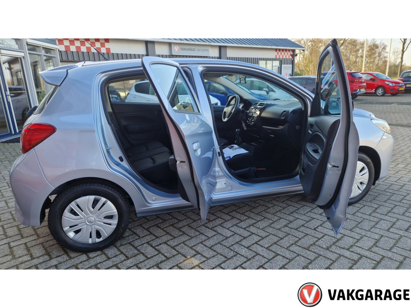Foto van Mitsubishi Space Star