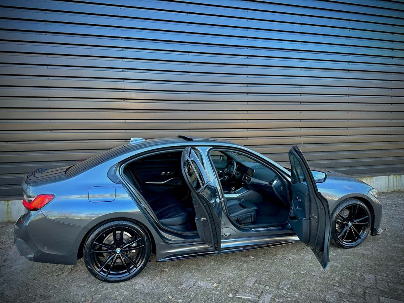 Foto van BMW 320i