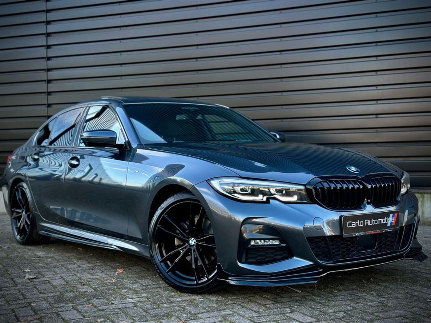 Foto van BMW 320i