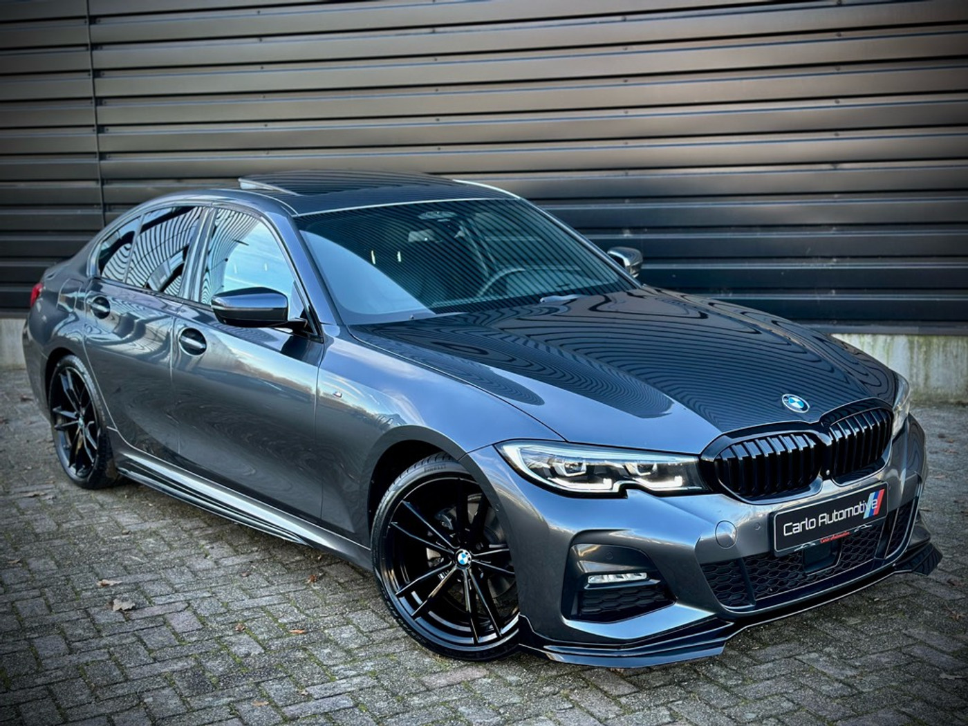 Foto van BMW 320i