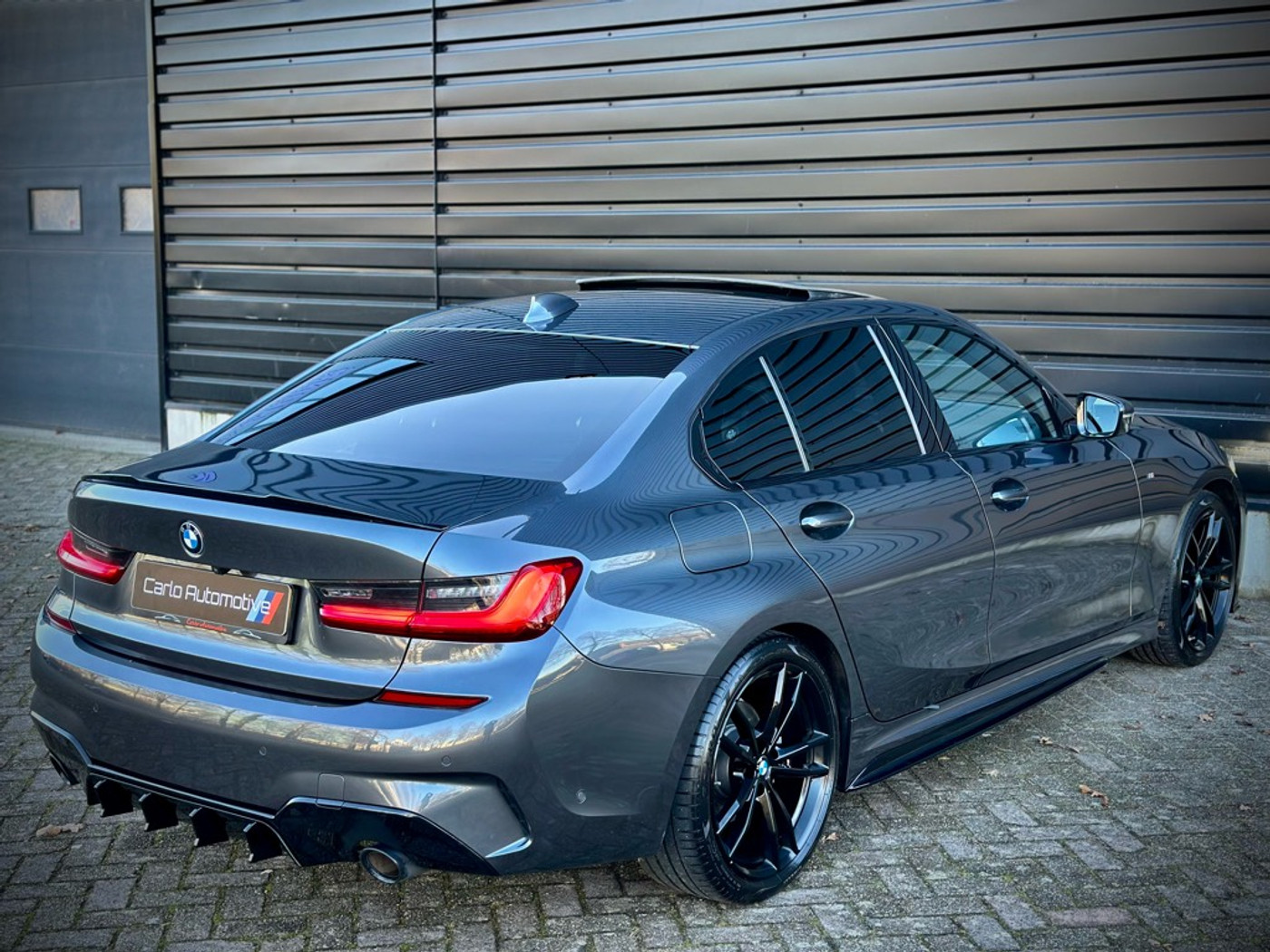 Foto van BMW 320i