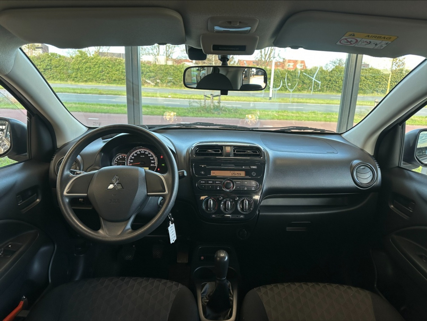 Foto van Mitsubishi Space Star