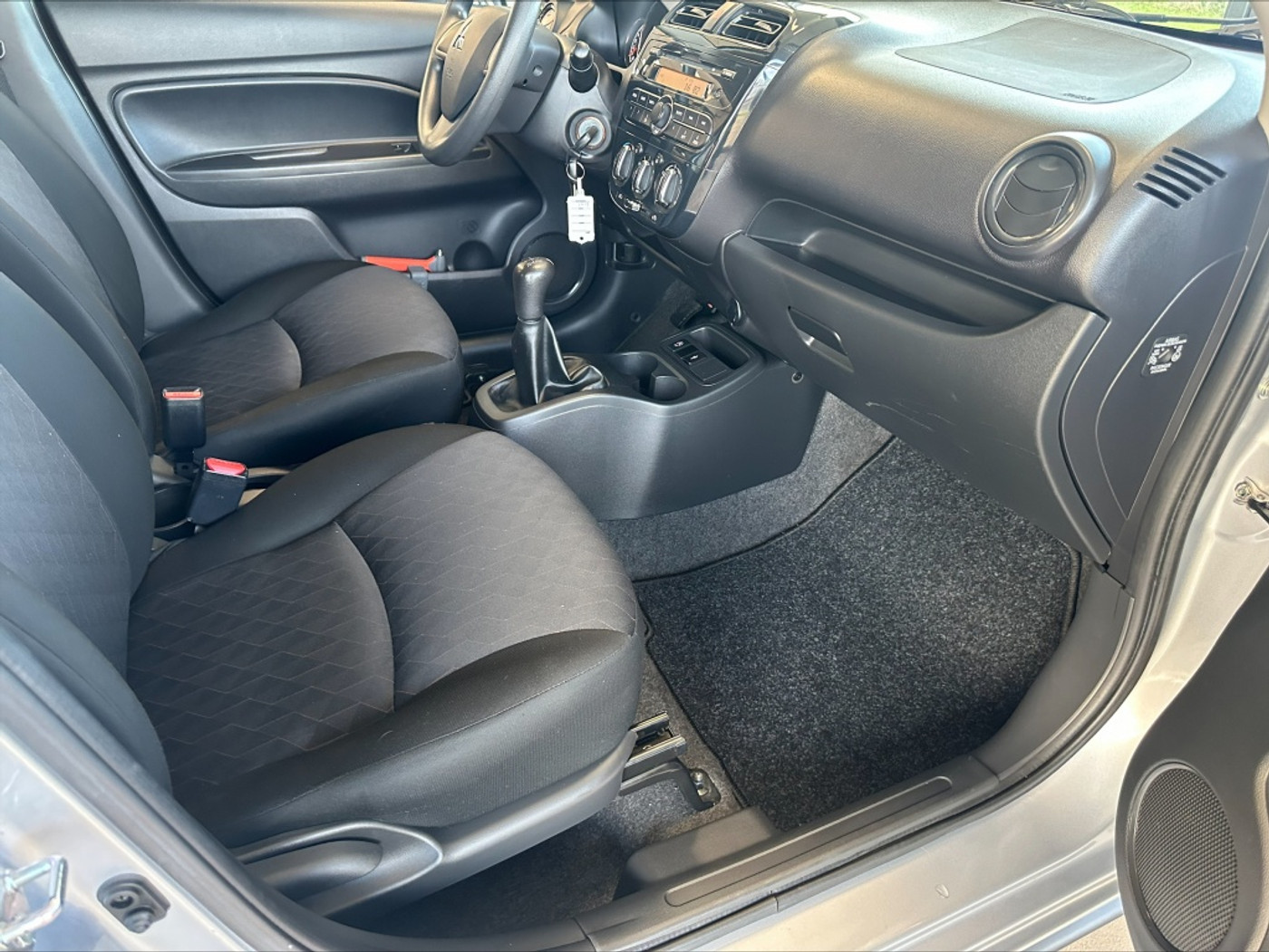 Foto van Mitsubishi Space Star