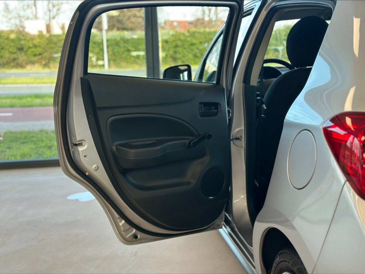 Foto van Mitsubishi Space Star