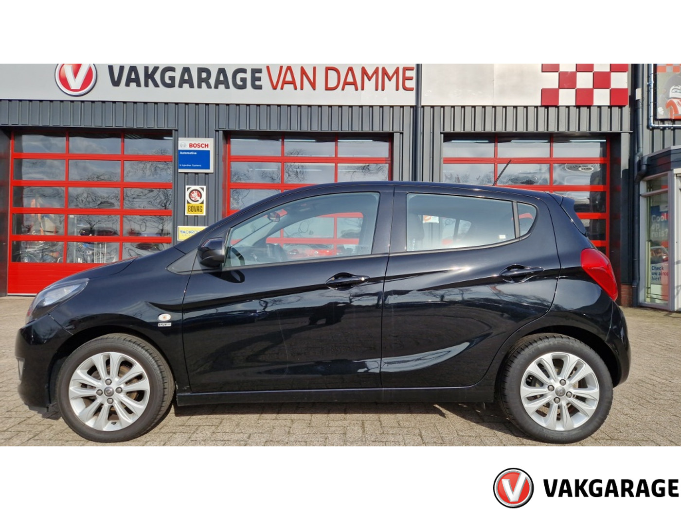 Opel Karl 1.0 ecoFLEX 120 Jaar Edition 2019 - voorkant