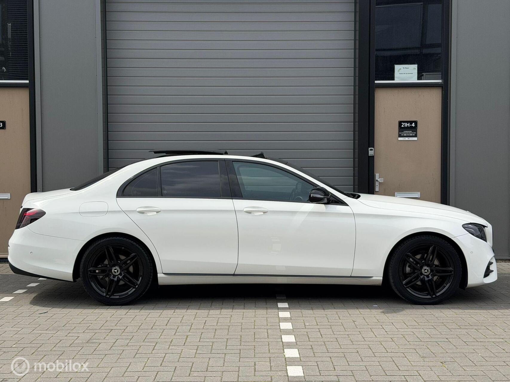 Foto van Mercedes-Benz E 220 D