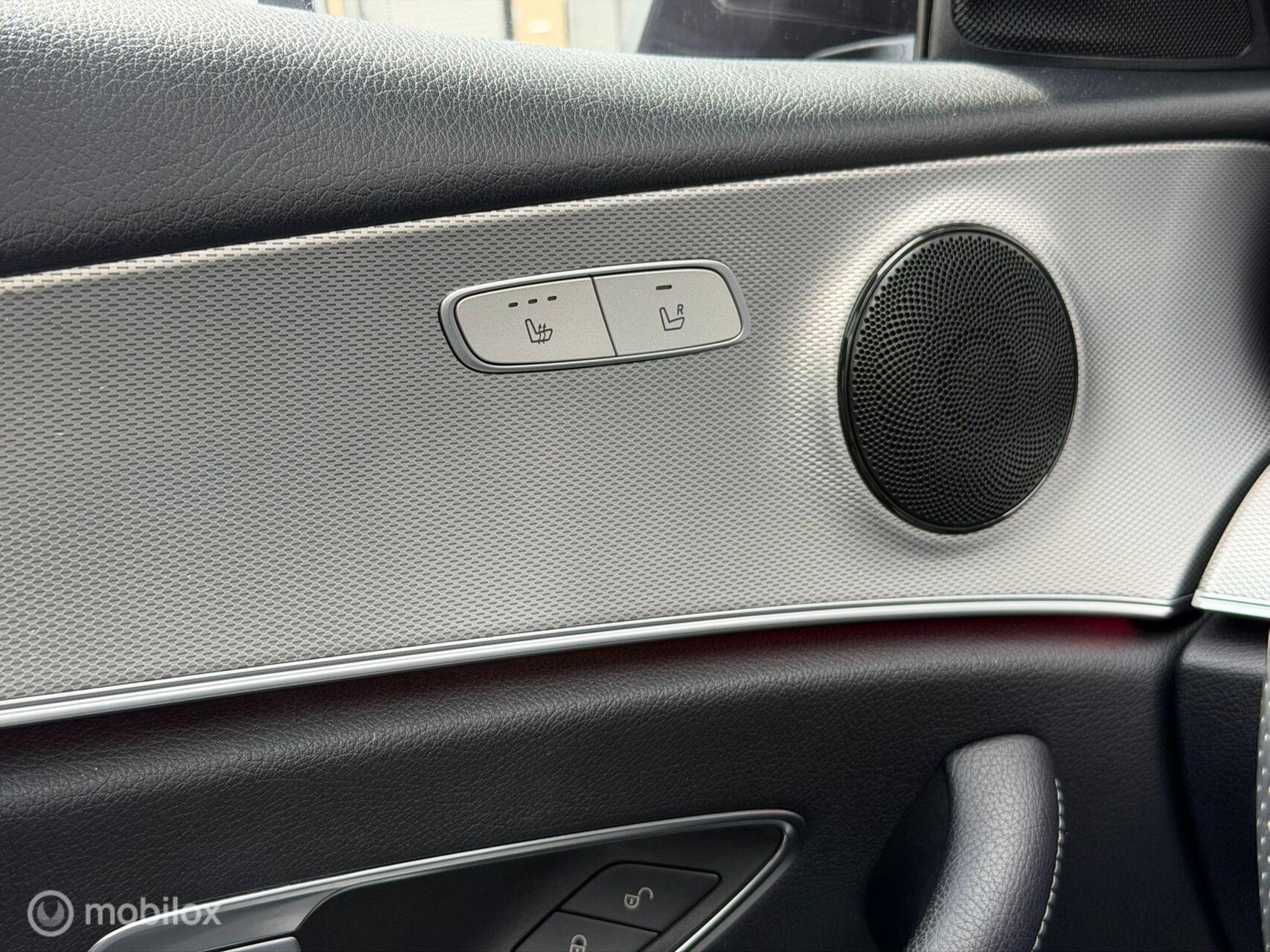 Foto van Mercedes-Benz E 220 D