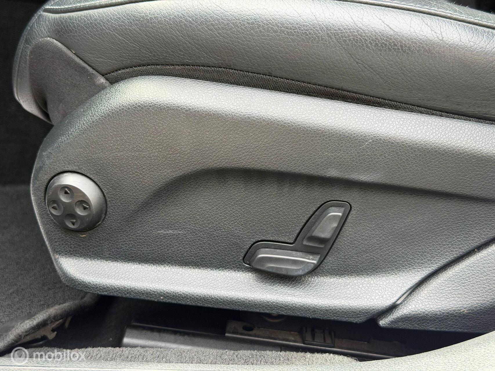 Foto van Mercedes-Benz E 220 D