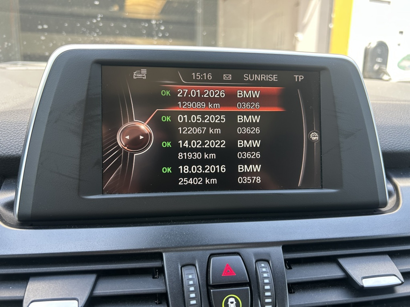 Foto van BMW 218i Active Tourer