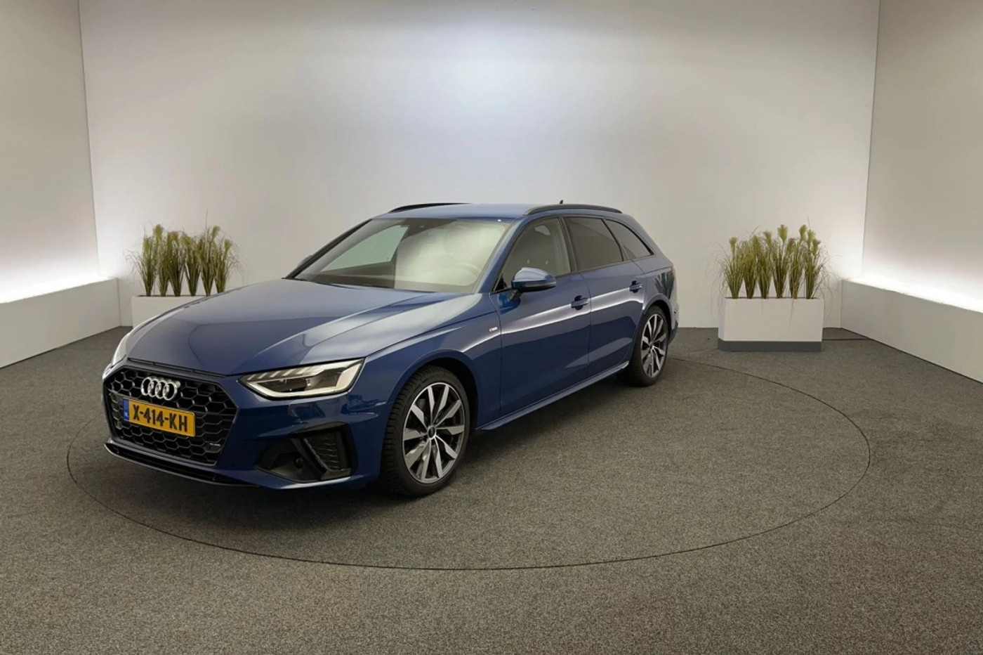 Audi A4 Avant 35 TFSI S ed comp 2023 - voorkant