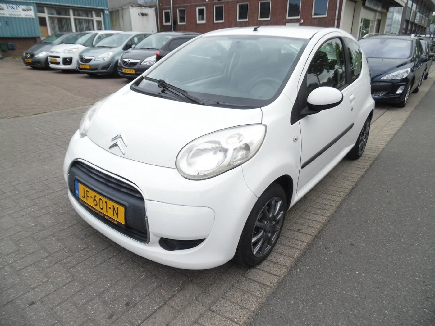 Citroen C1 1.0-12V Selection weinig km 2011 - voorkant