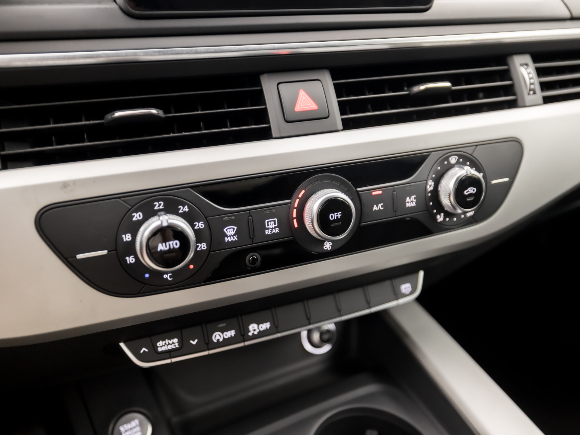 Foto van Audi A4 Limousine