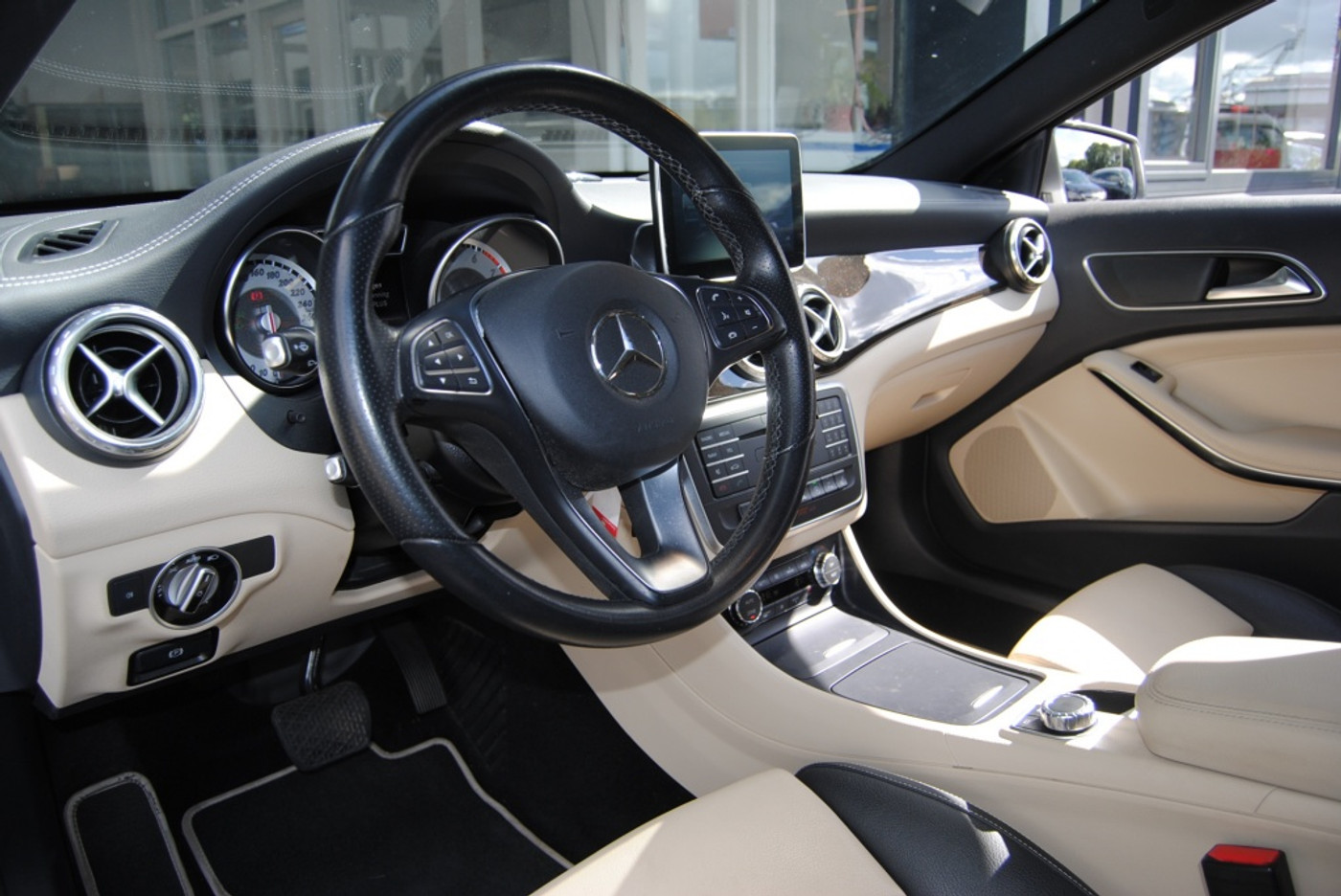 Foto van Mercedes-Benz Gla-klasse