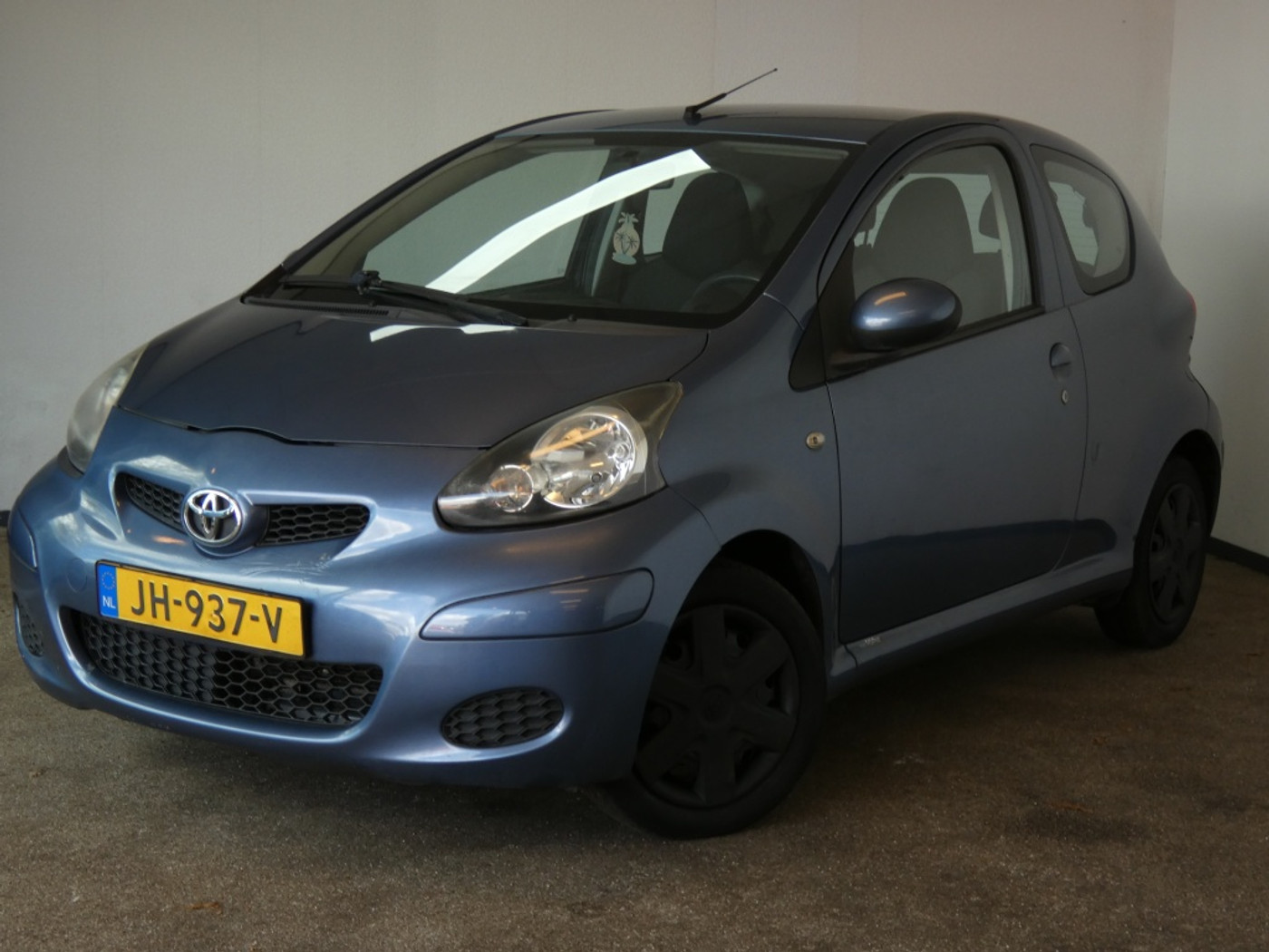 Toyota Toyota Aygo 1.0-12V Access NWE APK 2009 - voorkant
