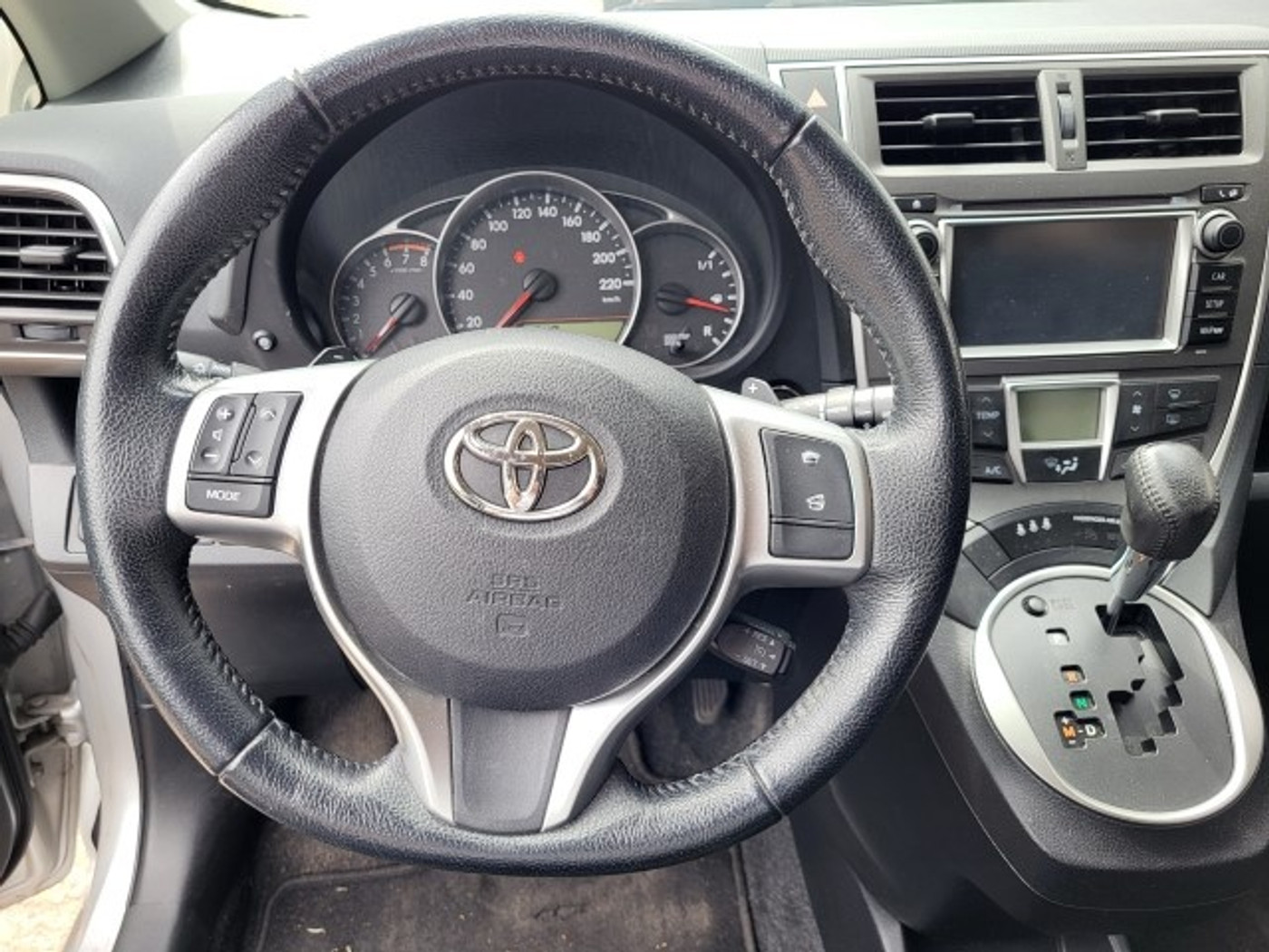 Foto van Toyota Toyota Verso-s