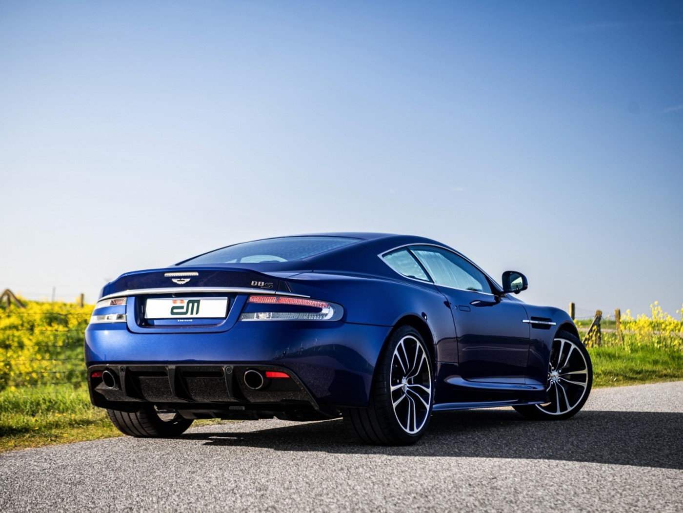 Foto van Aston Martin DBS