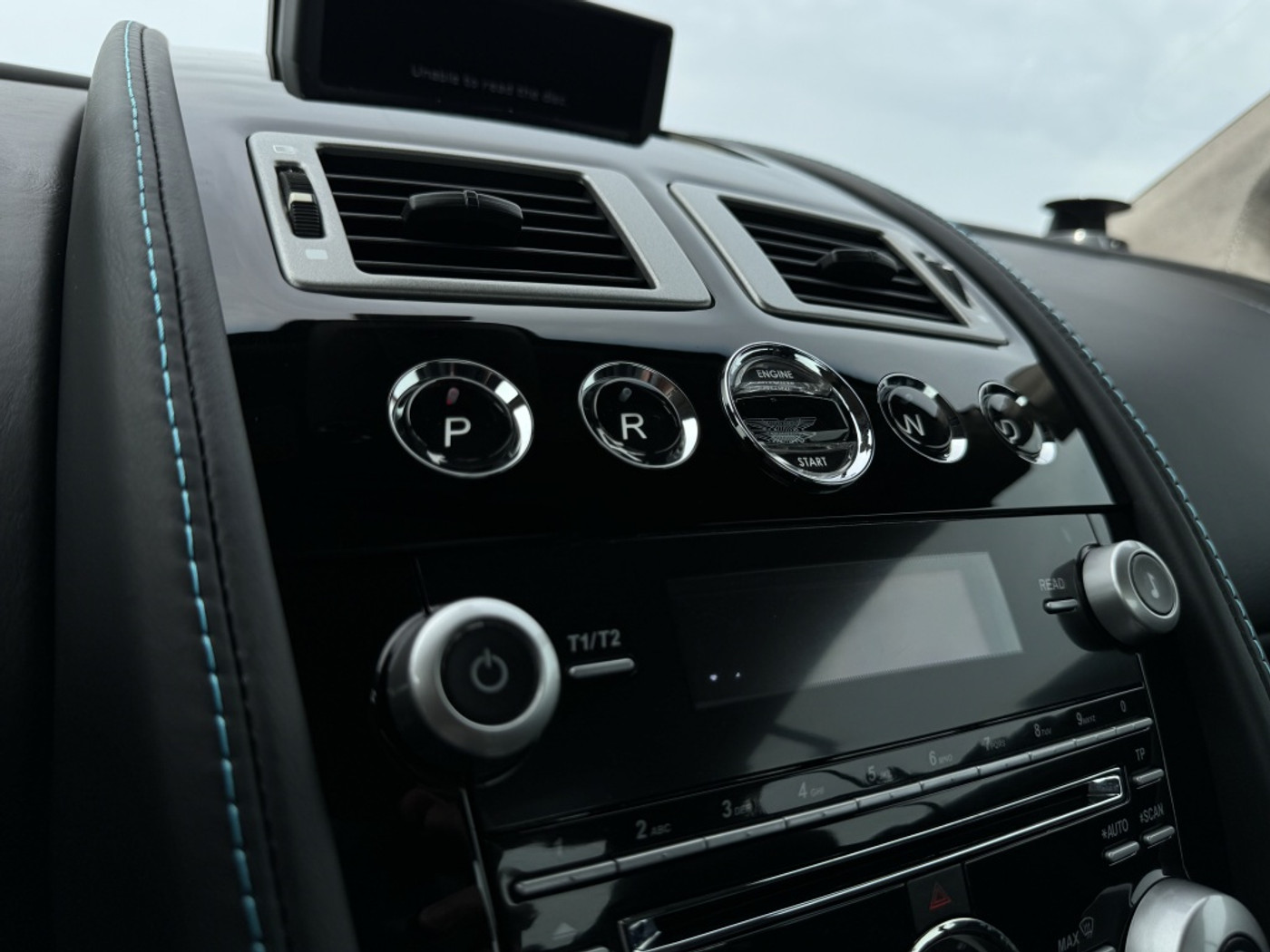 Foto van Aston Martin DBS