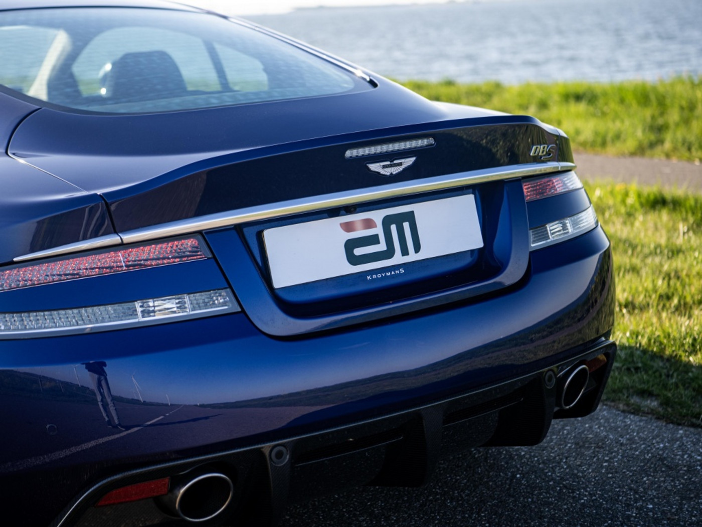 Foto van Aston Martin DBS